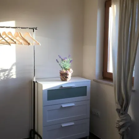 Ferienhaus 183g Hrvatini